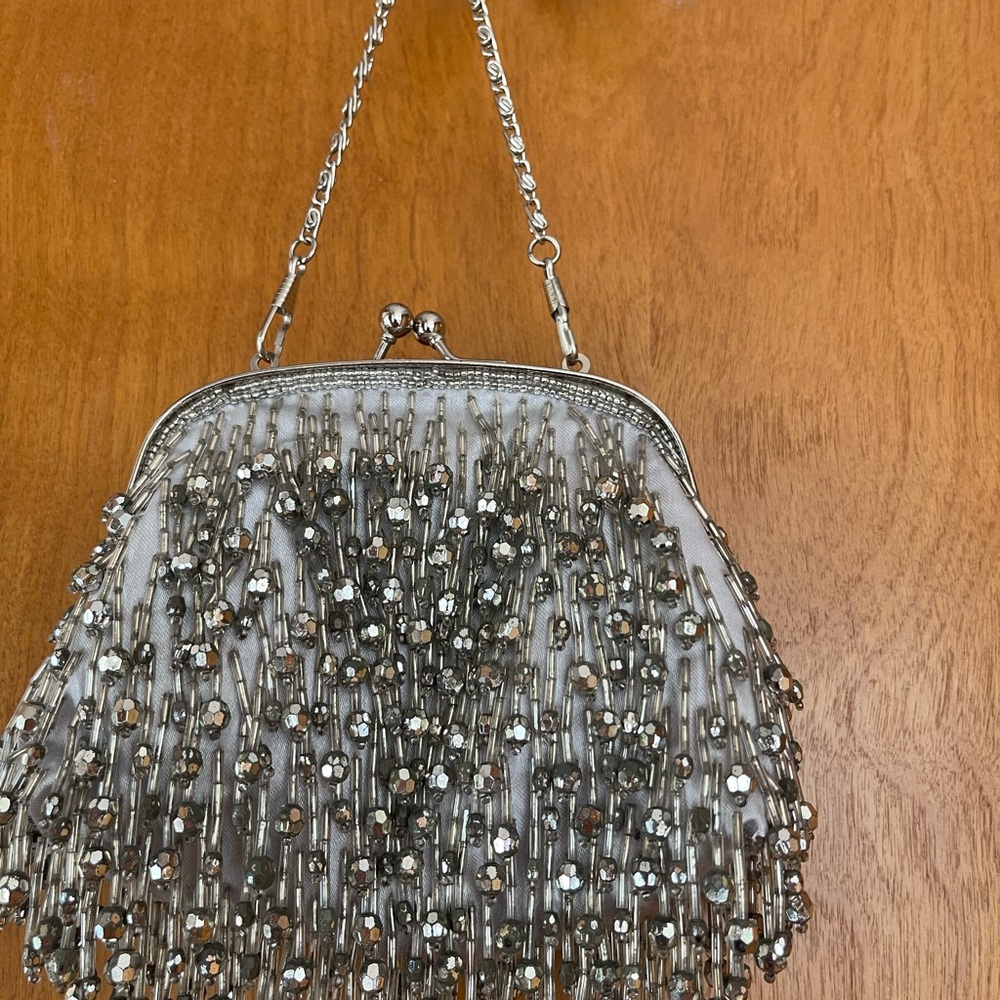 Elegant Silver Beaded Evening Bag
